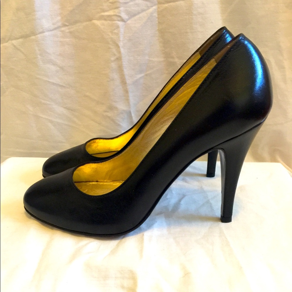 Laduca Couture Marilyn Black Leather Pumps size 7